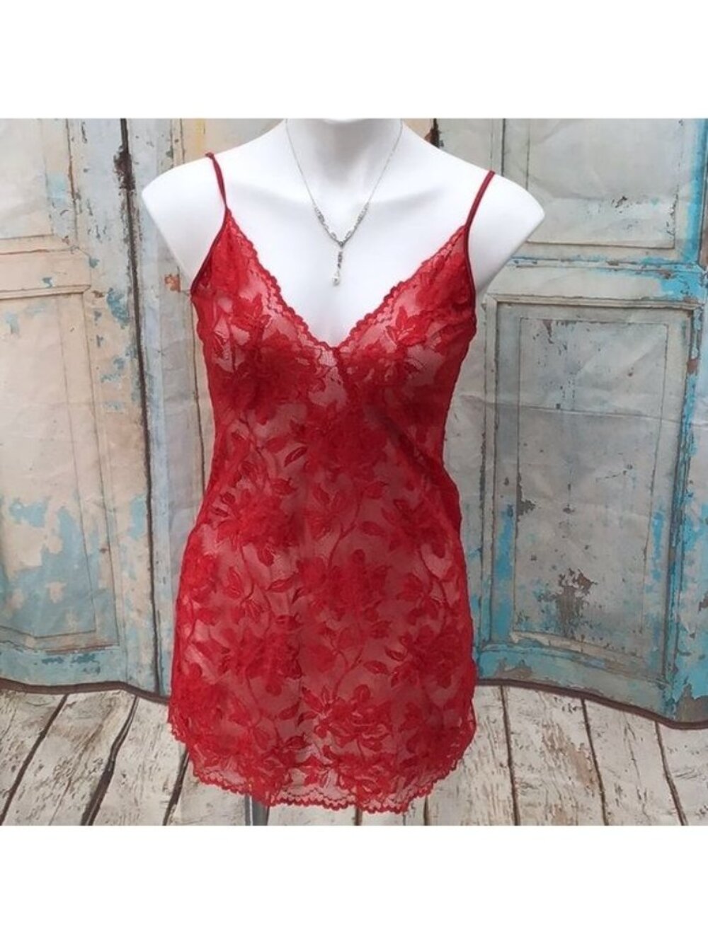 Victorias Secret Red Floral Lace Mesh Chemise Nightgown Adjustable Straps - Size